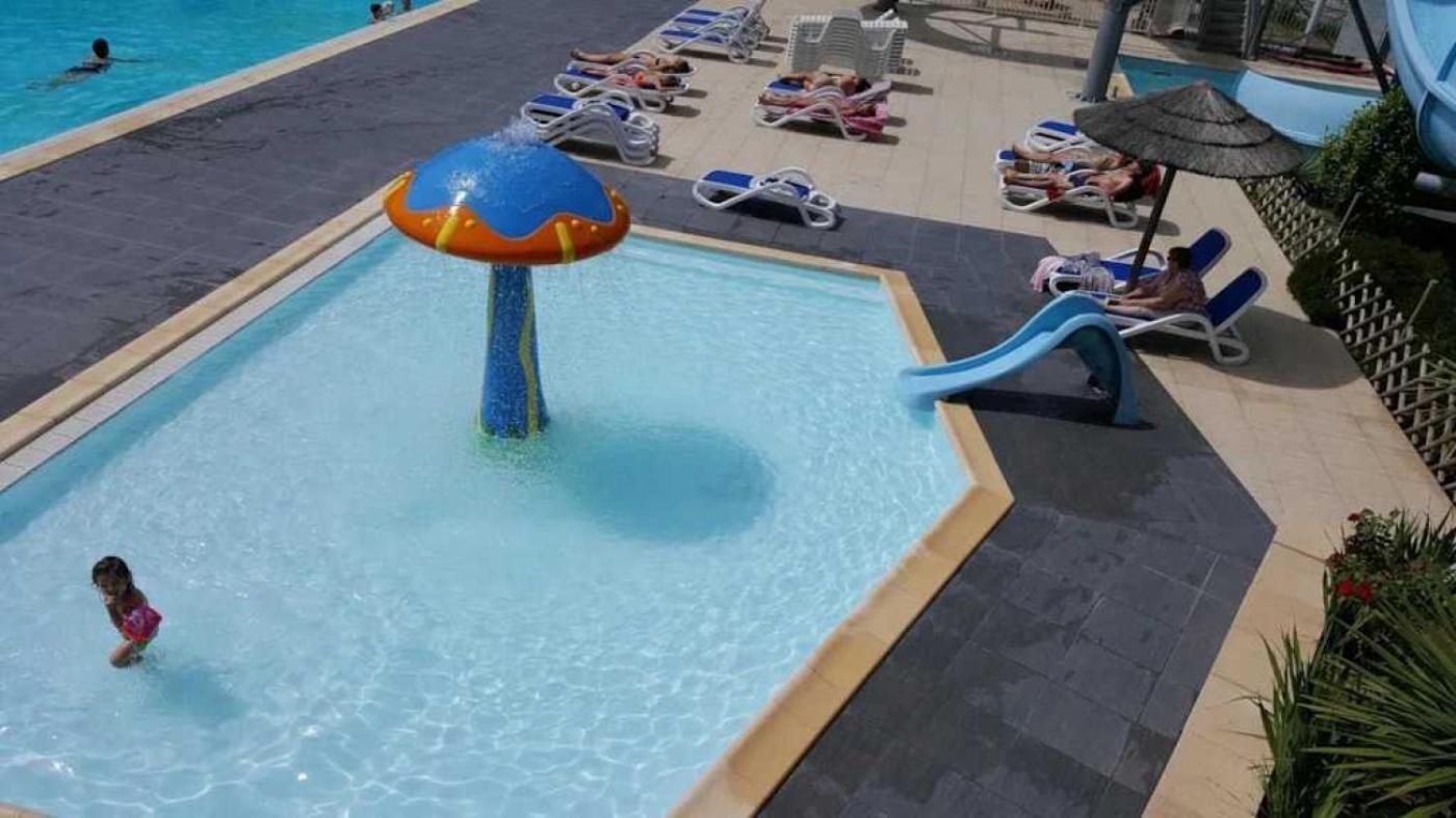 Camping 4 Etoiles - Piscine - Ccaaeai La Baule-Escoublac Exterior photo